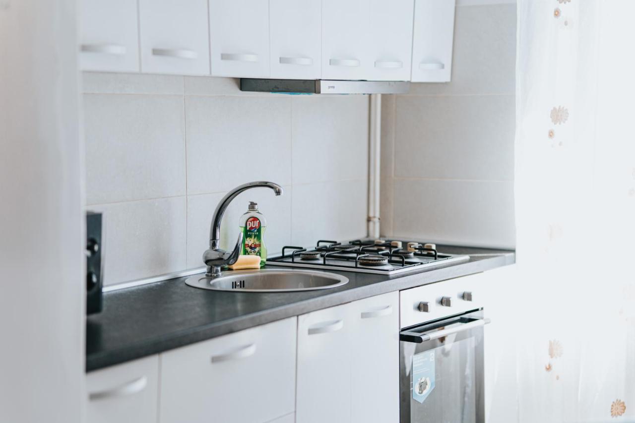 Palas Mall - Cozy Studios And Flats Iasi Luaran gambar