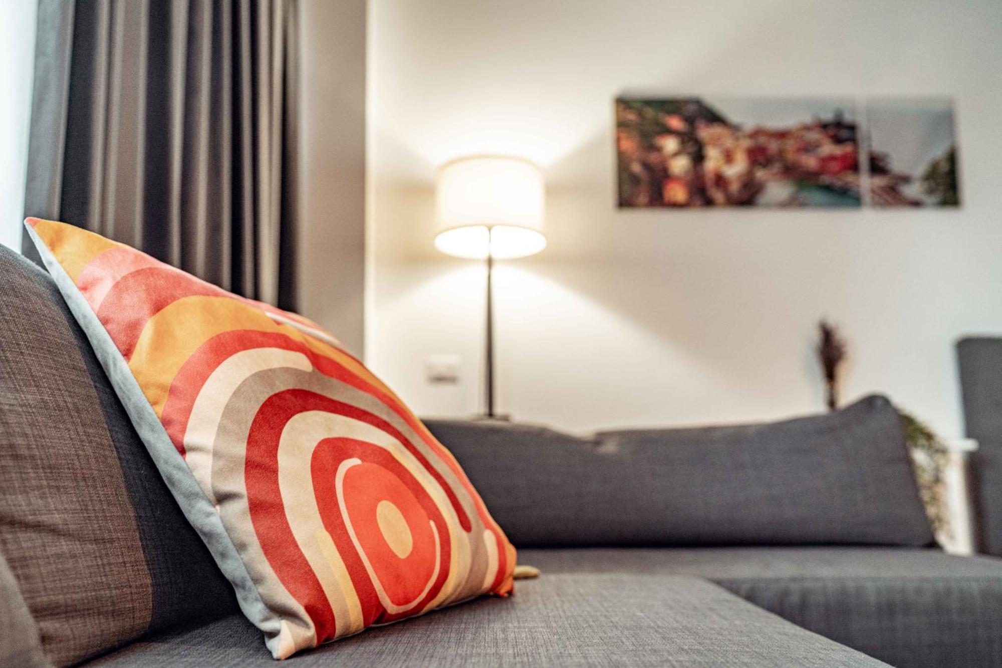 Palas Mall - Cozy Studios And Flats Iasi Luaran gambar