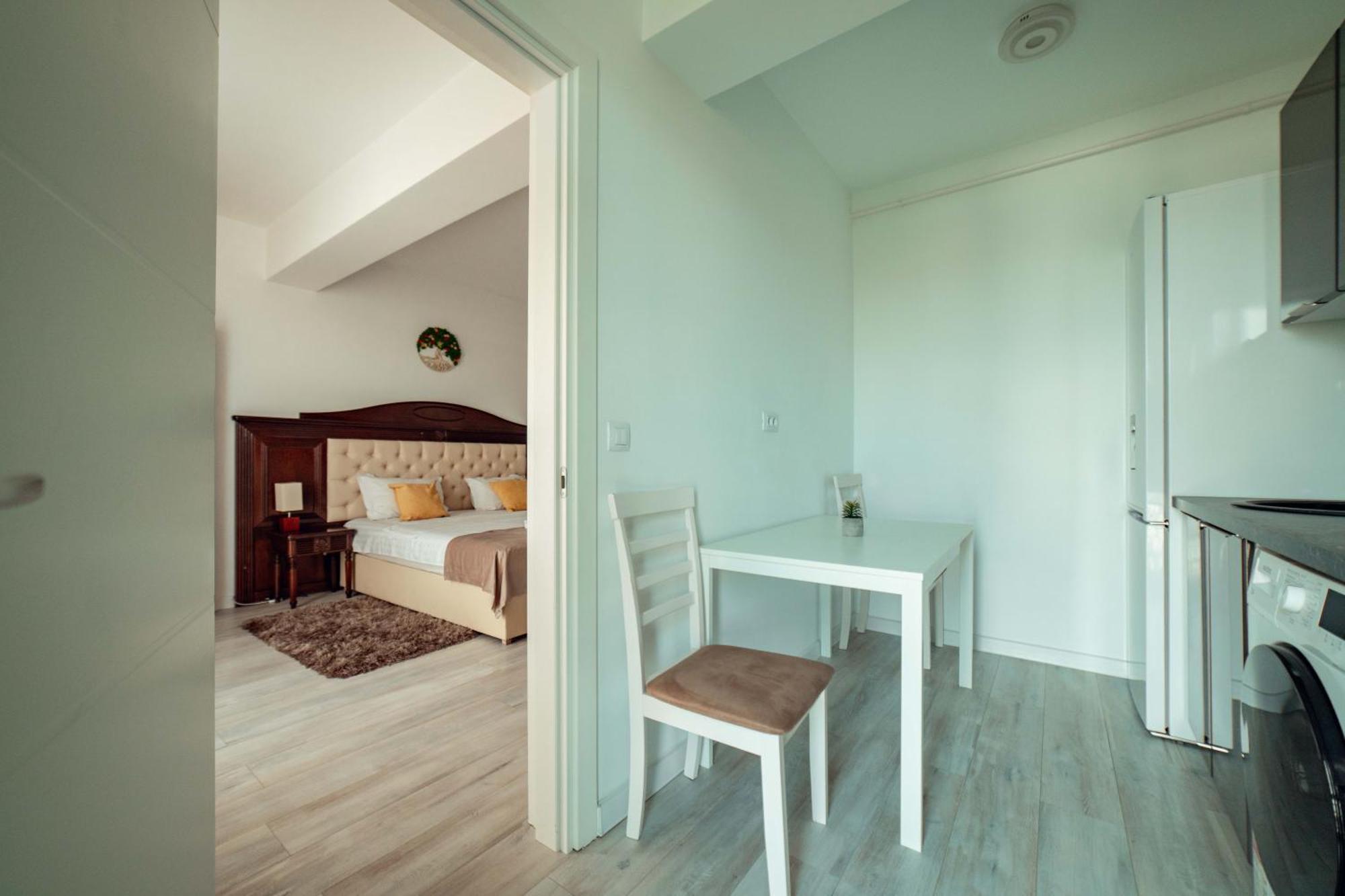 Palas Mall - Cozy Studios And Flats Iasi Luaran gambar
